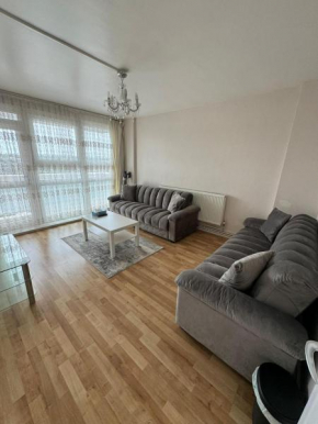 Flat, apartment in Haggerston N1, Central London